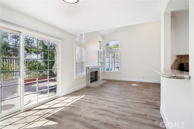 Detail Gallery Image 8 of 39 For 1 Vista Sierra, Rancho Santa Margarita,  CA 92688 - 3 Beds | 2/1 Baths