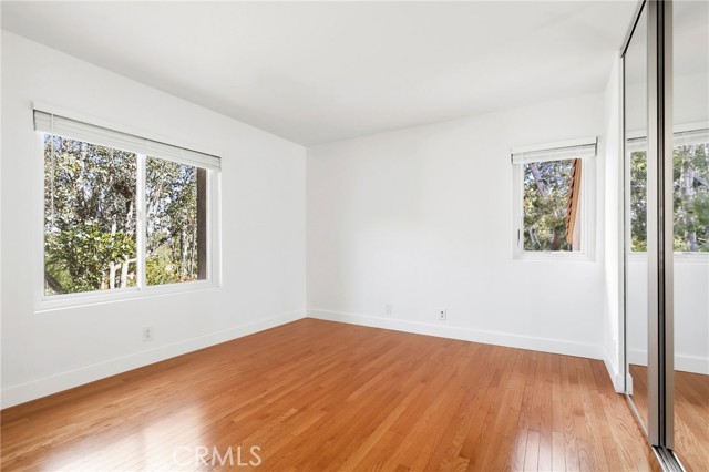 Detail Gallery Image 19 of 24 For 122 Corsica, Newport Beach,  CA 92660 - 2 Beds | 2 Baths