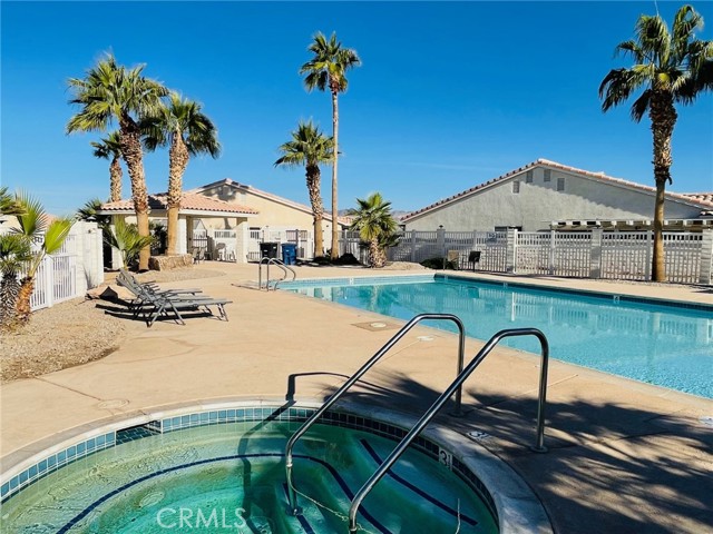 Detail Gallery Image 5 of 30 For 2558 Fairway Dr, Blythe,  CA 92225 - 2 Beds | 2 Baths