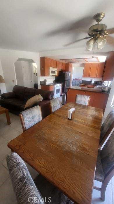 Detail Gallery Image 5 of 13 For 39897 Verono Corte, Murrieta,  CA 92562 - 4 Beds | 2/1 Baths
