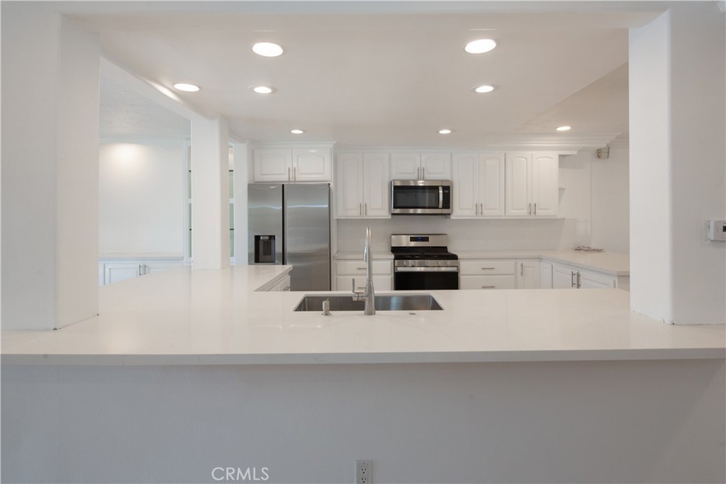 8e41ef23 331b 487a 94f9 10bc107d414e