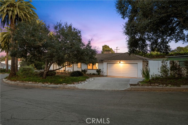4000 Via Cardelina, Palos Verdes Estates CA: https://media.crmls.org/medias/8e42be8e-5569-441e-9a37-ddf0cc07d8fa.jpg
