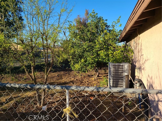 Detail Gallery Image 34 of 34 For 11685 Holmes, Jurupa Valley,  CA 91752 - 5 Beds | 2/1 Baths
