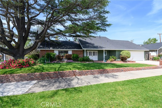 668 S Coate Rd, Orange, CA 92869