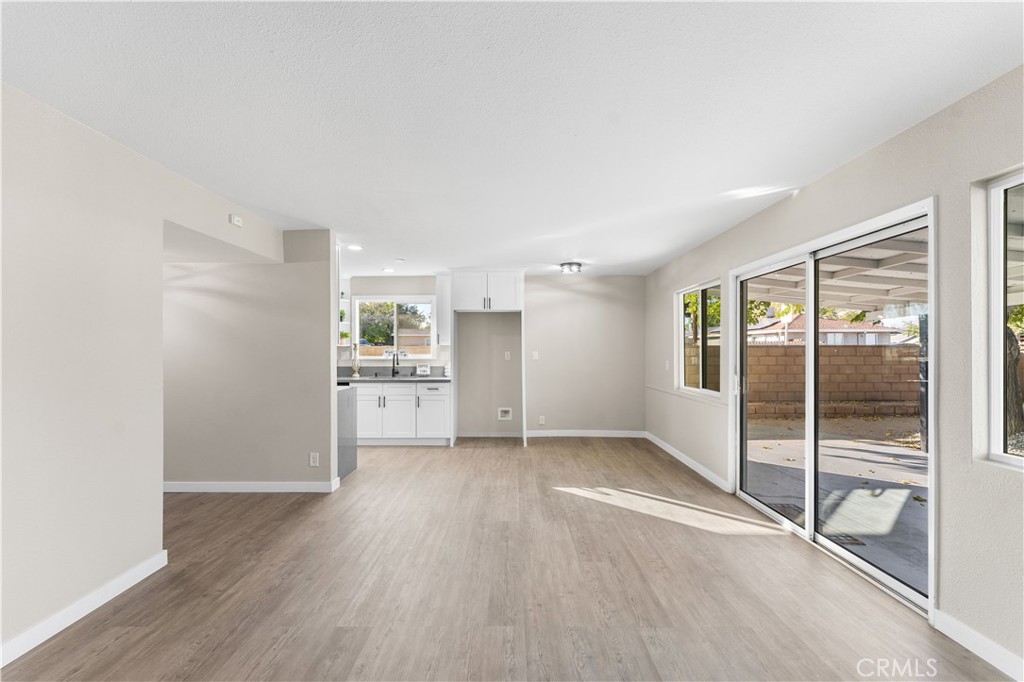 MLS #SR25246510 image #7