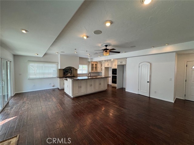 Detail Gallery Image 4 of 22 For 305 N Westridge Ave, Glendora,  CA 91741 - 3 Beds | 2 Baths