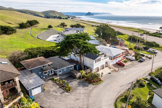 Detail Gallery Image 2 of 28 For 230 Chaney Ave, Cayucos,  CA 93430 - 3 Beds | 2 Baths