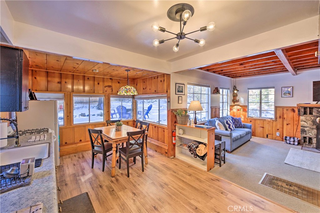 8E463382 6Cbf 4F96 8Fec 6E51673De31A 1069 Eagle, Wrightwood, Ca 92397 &Lt;Span Style='BackgroundColor:transparent;Padding:0Px;'&Gt; &Lt;Small&Gt; &Lt;I&Gt; &Lt;/I&Gt; &Lt;/Small&Gt;&Lt;/Span&Gt;