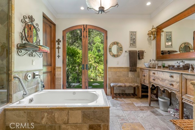 Detail Gallery Image 25 of 42 For 3439 Dorothy Rd, Topanga,  CA 90290 - 4 Beds | 4 Baths