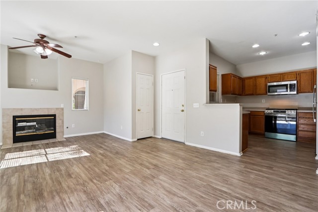 Detail Gallery Image 7 of 27 For 26368 Arboretum Way #3201,  Murrieta,  CA 92563 - 2 Beds | 2 Baths