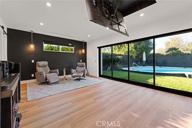 Detail Gallery Image 31 of 41 For 23103 Leonora, Woodland Hills,  CA 91367 - 3 Beds | 3 Baths