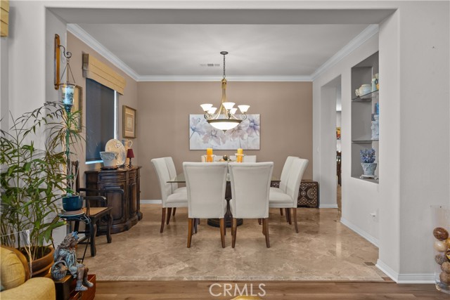 Detail Gallery Image 10 of 56 For 21736 Redwood Canyon, Saugus,  CA 91390 - 4 Beds | 4 Baths