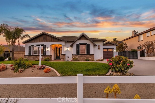 Detail Gallery Image 3 of 72 For 229 Oldenburg Ln, Norco,  CA 92860 - 4 Beds | 3 Baths