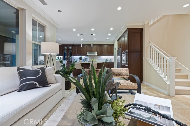 Detail Gallery Image 3 of 24 For 21 Deergrass, Irvine,  CA 92618 - 4 Beds | 3 Baths