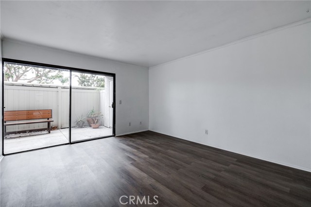 Detail Gallery Image 7 of 29 For 215 Wichita Ave #501,  Huntington Beach,  CA 92648 - 1 Beds | 1 Baths