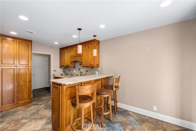 Detail Gallery Image 13 of 36 For 5497 E Willow Woods Ln #C,  Anaheim,  CA 92807 - 3 Beds | 1/1 Baths