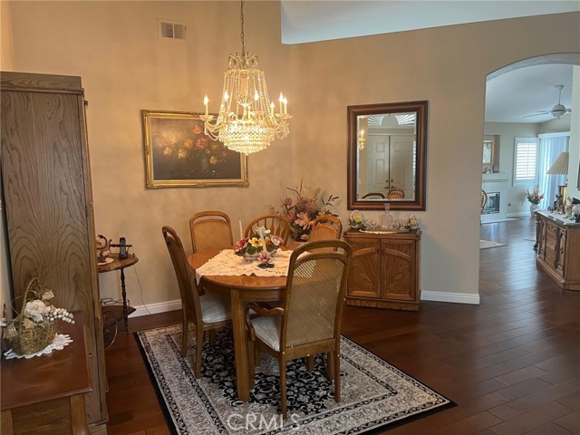 Detail Gallery Image 9 of 38 For 23961 via Pamilla, Murrieta,  CA 92562 - 2 Beds | 2 Baths