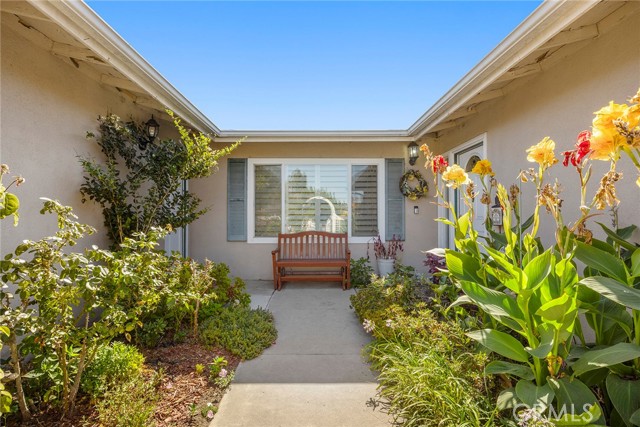12362 Emrys Avenue, Garden Grove CA: https://media.crmls.org/medias/8e4d2d4e-cb13-440f-8e0b-729785ca380b.jpg