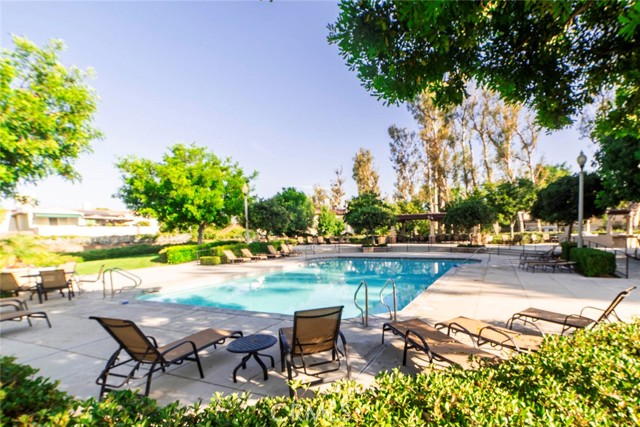 Detail Gallery Image 65 of 71 For 7 Camellia, Irvine,  CA 92620 - 5 Beds | 4/1 Baths