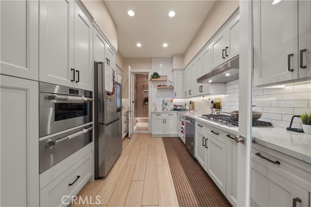 Detail Gallery Image 44 of 71 For 100 Boulder Pass, Irvine,  CA 92602 - 5 Beds | 5/1 Baths