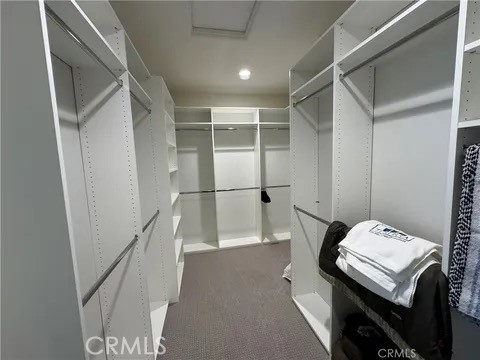 https://media.crmls.org/medias/8e5045ad-de71-4ab5-93a3-fa743db0d76f.jpg?preset=X-Large