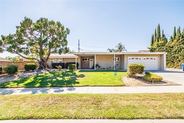 9549 Forbes Ave, Northridge CA: https://media.crmls.org/medias/8e5064b3-7136-4268-82e4-530c9868876e.jpg
