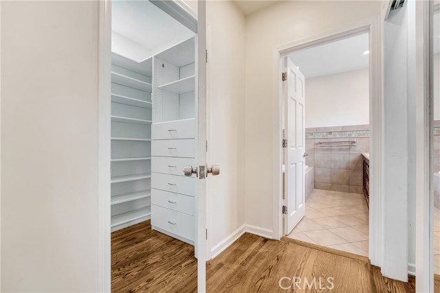 816 S Longwood, Los Angeles CA: https://media.crmls.org/medias/8e5065eb-b422-4e18-b47a-34d3d2189656.jpg