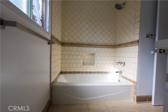 3334 Alabama Street, La Crescenta, California 91214, 3 Bedrooms Bedrooms, ,1 BathroomBathrooms,Residential Lease,For Rent,3334 Alabama Street,CRGD25156359