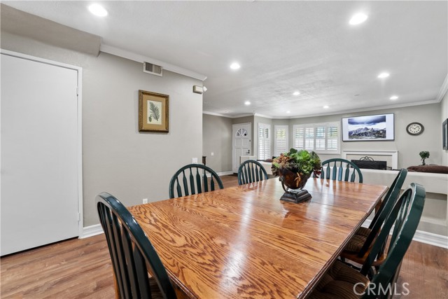 Detail Gallery Image 14 of 37 For 19096 Queensport Lane #C,  Huntington Beach,  CA 92646 - 3 Beds | 2/1 Baths