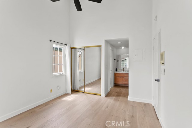 426 Goldenrod Avenue, Corona del Mar CA: https://media.crmls.org/medias/8e5196ca-13df-4491-b1df-54495b9ca225.jpg