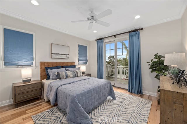 652 26th Street, Manhattan Beach, California 90266, 5 Bedrooms Bedrooms, ,2 BathroomsBathrooms,Residential,Sold,26th,SB21213872