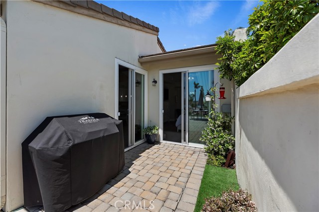 4807 Argosy Lane, Carlsbad CA: https://media.crmls.org/medias/8e52f1c9-d585-4d76-b2a2-7a54c87271f6.jpg