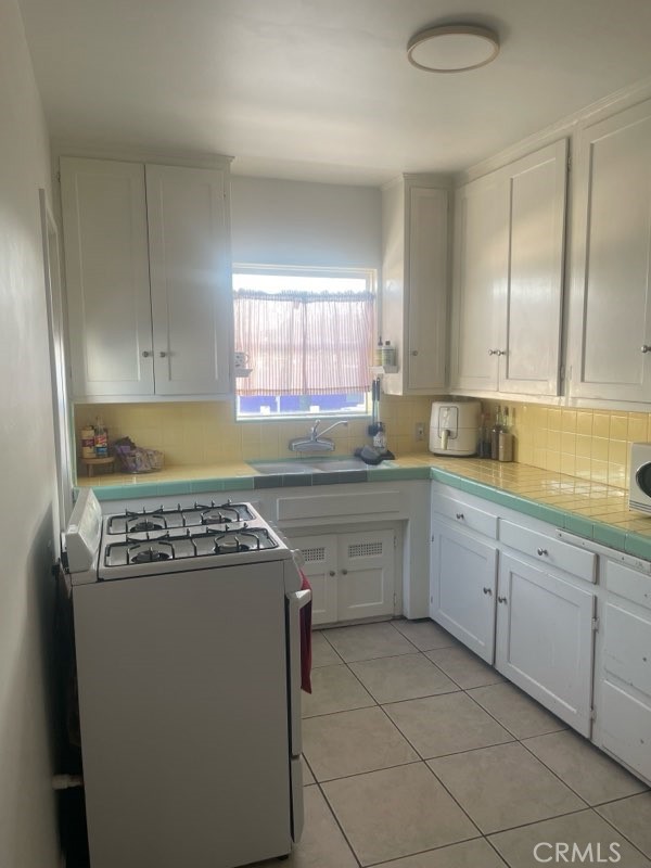 Detail Gallery Image 6 of 22 For 5360 Ithaca, Los Angeles,  CA 90032 - – Beds | – Baths