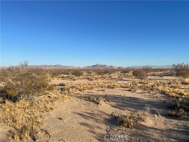 0 Hills Road, Adelanto CA: https://media.crmls.org/medias/8e5358c5-4970-4117-9262-8b6b2bb20e9c.jpg