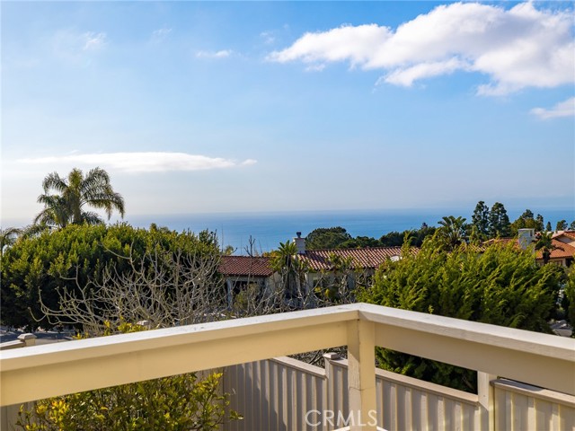 6556 Sattes Drive, Rancho Palos Verdes, California 90275, 3 Bedrooms Bedrooms, ,3 BathroomsBathrooms,Residential,Sold,Sattes,SB23043946