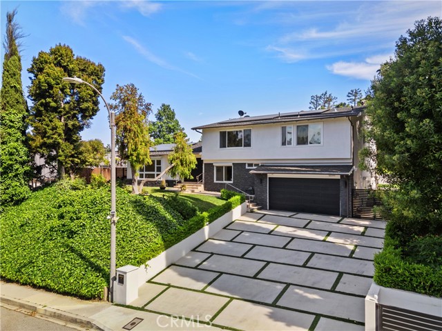 16544 Park Lane Drive, Los Angeles CA: https://media.crmls.org/medias/8e5548d7-ea68-4e5e-add4-e903542429bf.jpg