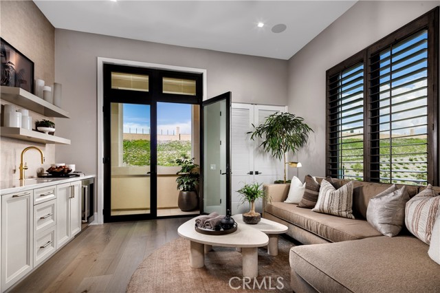 Detail Gallery Image 17 of 19 For 548 Sahara, Irvine,  CA 92602 - 4 Beds | 4/1 Baths