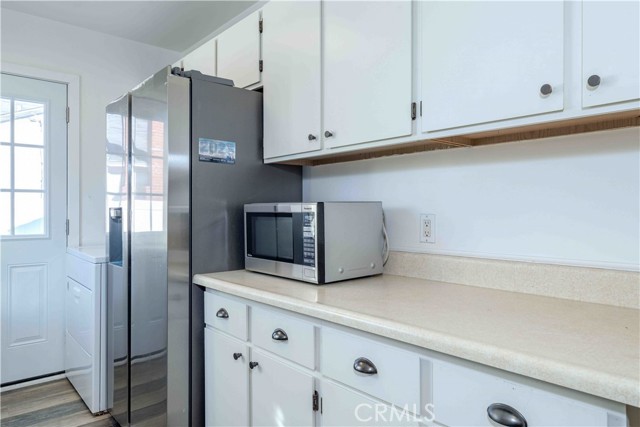 Detail Gallery Image 9 of 24 For 2371 Park Ave, Long Beach,  CA 90815 - 2 Beds | 1 Baths