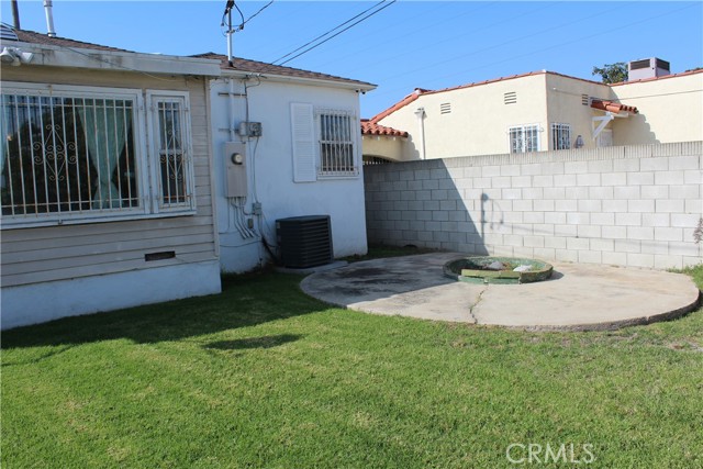 Detail Gallery Image 37 of 43 For 9812 S Denker, Los Angeles,  CA 90047 - 2 Beds | 1 Baths