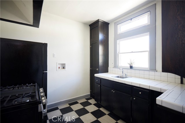 Detail Gallery Image 6 of 26 For 1271 N Wilton Pl #2,  Los Angeles,  CA 90038 - 0 Beds | 1 Baths