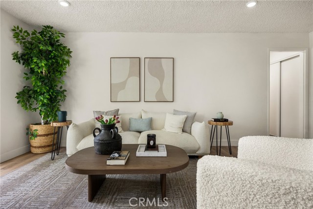 Detail Gallery Image 6 of 25 For 5000 S Centinela Ave #243,  Los Angeles,  CA 90066 - 1 Beds | 1 Baths