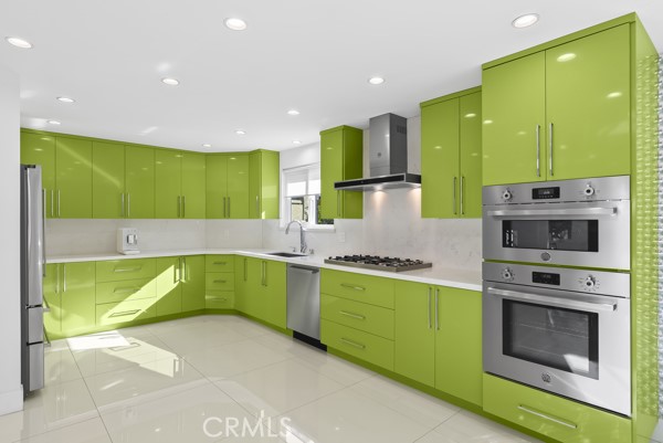 Detail Gallery Image 8 of 21 For 5315 White Oak #M,  Encino,  CA 91316 - 3 Beds | 3 Baths