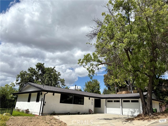 Front Image Thumbnail for CRSR26087595