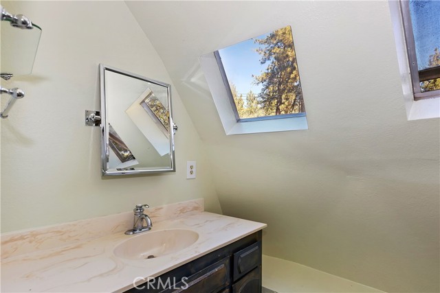 Detail Gallery Image 16 of 24 For 1818 Irene St, Wrightwood,  CA 92397 - 2 Beds | 2 Baths