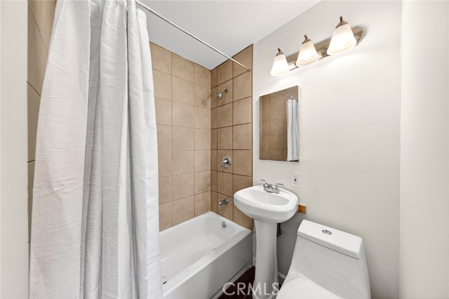 Detail Gallery Image 32 of 58 For 952 S Jenifer, Glendora,  CA 91740 - 3 Beds | 2 Baths