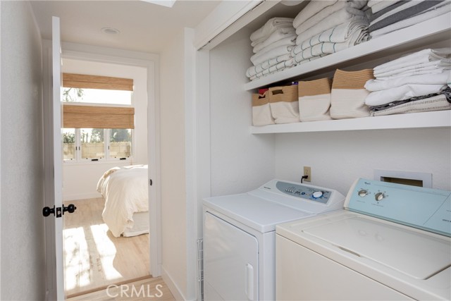 Detail Gallery Image 12 of 22 For 363 Ruby St, Laguna Beach,  CA 92651 - 3 Beds | 2 Baths