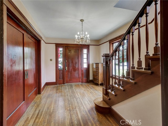 Detail Gallery Image 8 of 40 For 1423 Post Ave, Torrance,  CA 90501 - 5 Beds | 3/1 Baths