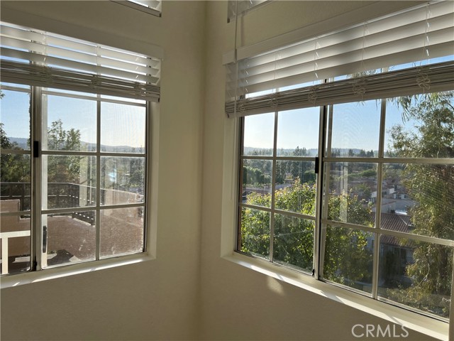 Detail Gallery Image 5 of 46 For 24480 Mozer Dr, Laguna Niguel,  CA 92677 - 2 Beds | 2 Baths