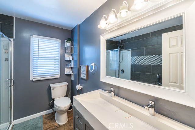 6933 Delta Avenue, Long Beach CA: https://media.crmls.org/medias/8e5d19f6-9b90-4939-afa9-f793c9e93718.jpg