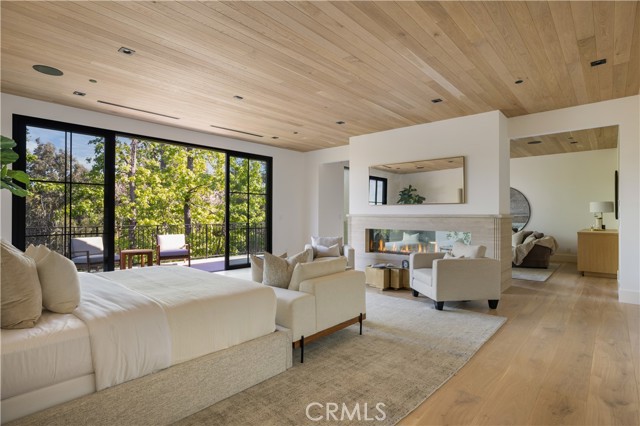 Detail Gallery Image 20 of 41 For 24341 Rolling View Rd, Hidden Hills,  CA 91302 - 7 Beds | 9/2 Baths